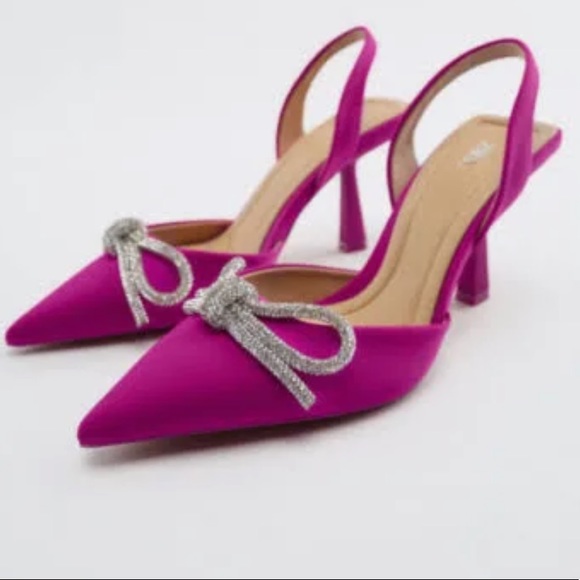 Zara Shoes - Zara Fuchsia bow heels NWT
